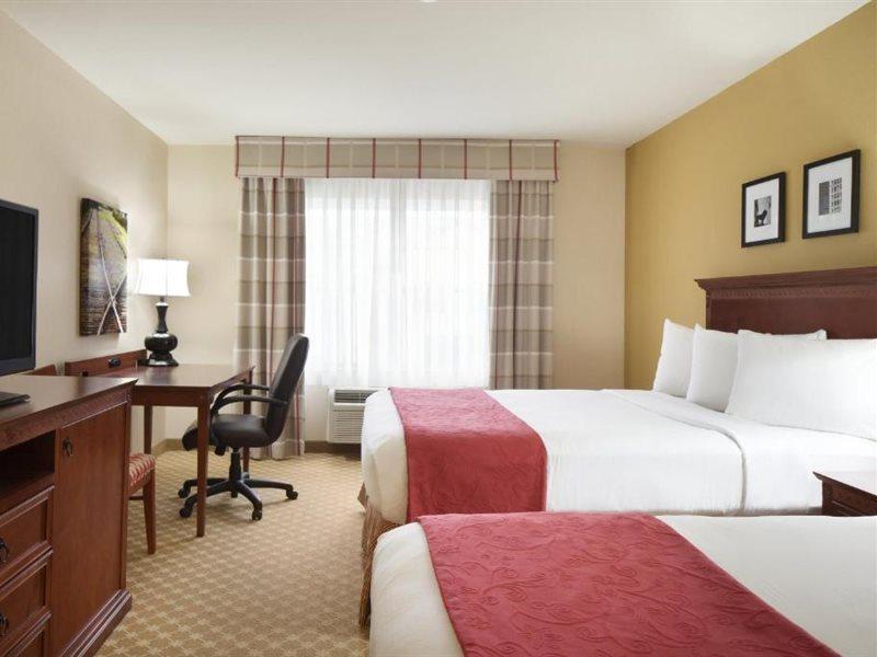 Hotel Country & By Radisson, North, Il Champaign